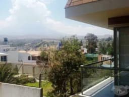 EXCLUSIVO DEPARTAMENTO EN YANAHUARA