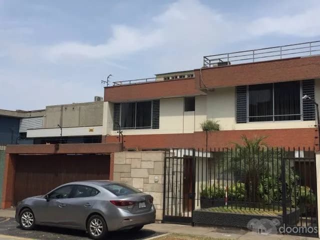 Alquiler de casa remodelada para oficinas — foto 1