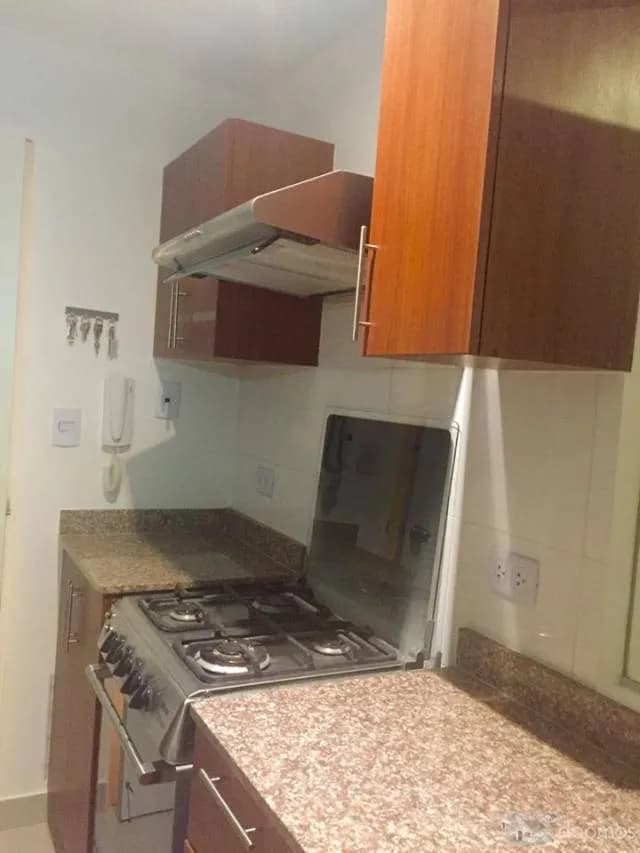 Alquilo dpto SEMI AMOBLADO en Miraflores, 3hab 2baños — foto 6