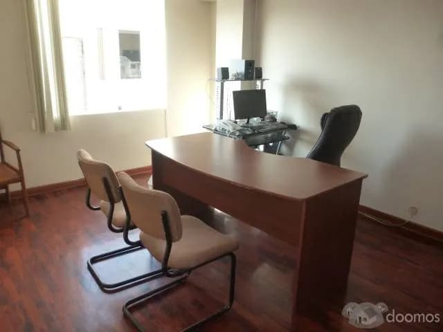 COMPARTO OFICINA EN LA MOLINA — foto 1