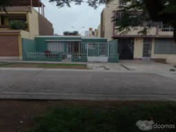 SE VENDE CASA RESIDENCIAL EN PUEBLO LIBRE