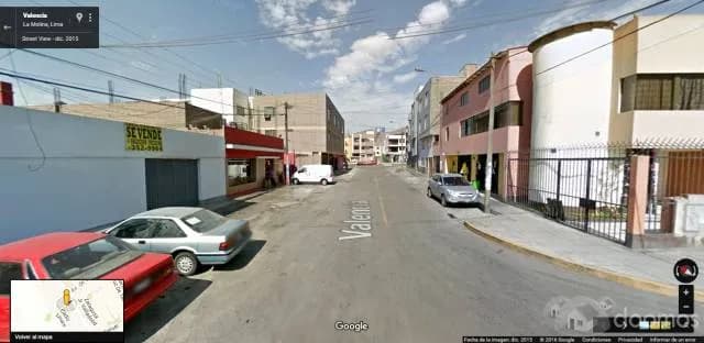 Oportunidad, Venta de local comercial en la Molina a $900/m2 — foto 1