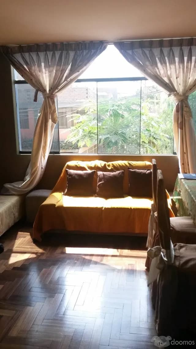 VENDO DEPARTAMENTO 2DO. PISO  CERCA AV. CONSTRUCTORES — foto 1