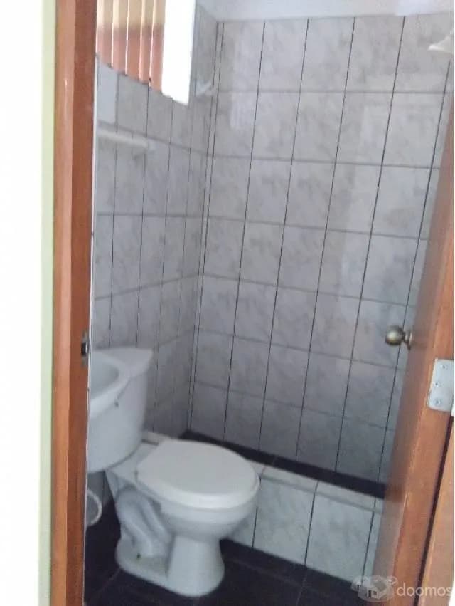ALQUILER DE HABITACION EN CERCADO DE LIMA — foto 1
