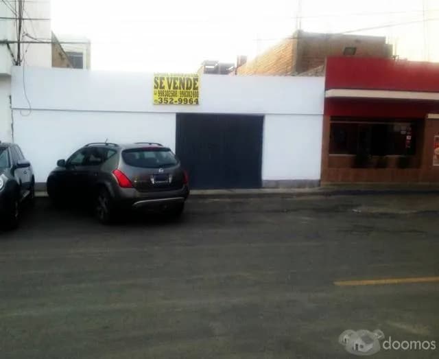 Oportunidad, REMATO!! Local comercial en la Molina a $900/m2 — foto 2
