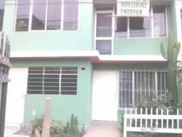 FRENTE A PARQUE , DOS PISOS, BALCON, CONDOMINIO , VISTA PANORAMICA