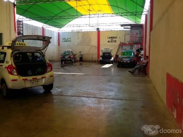 SERVICENTRO, LAVADERO EN ZONA MUY TRANSITABLE — foto 3