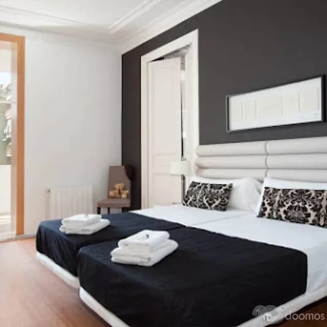 Apartamento moderno y completamente amueblado (3 dormitorios / aparcamiento / ascensor) — foto 1