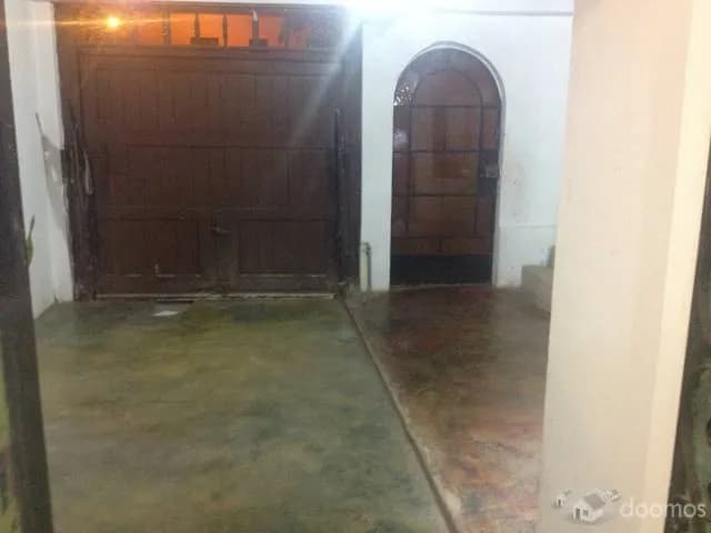 VENDO  CASA — foto 1