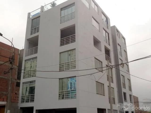 DEpartamento de 3 dorm.frente al parque  en Carabayllo — foto 1