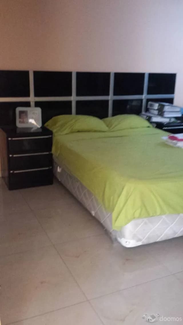 SE ALQUILA HERMOSA HABITACION CON BAÑO INDEPENDIENTE — foto 2