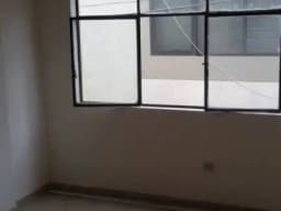 Departamento en Av. Colonial con Alfredo Palacios