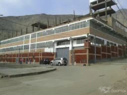 ALQUILO O VENDO LOCAL 4 PISOS URB. MANGOMARCA S.J. LURIGANCHO