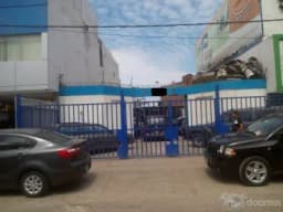 Excelente ubicación - Local Comercial en venta - Surquillo