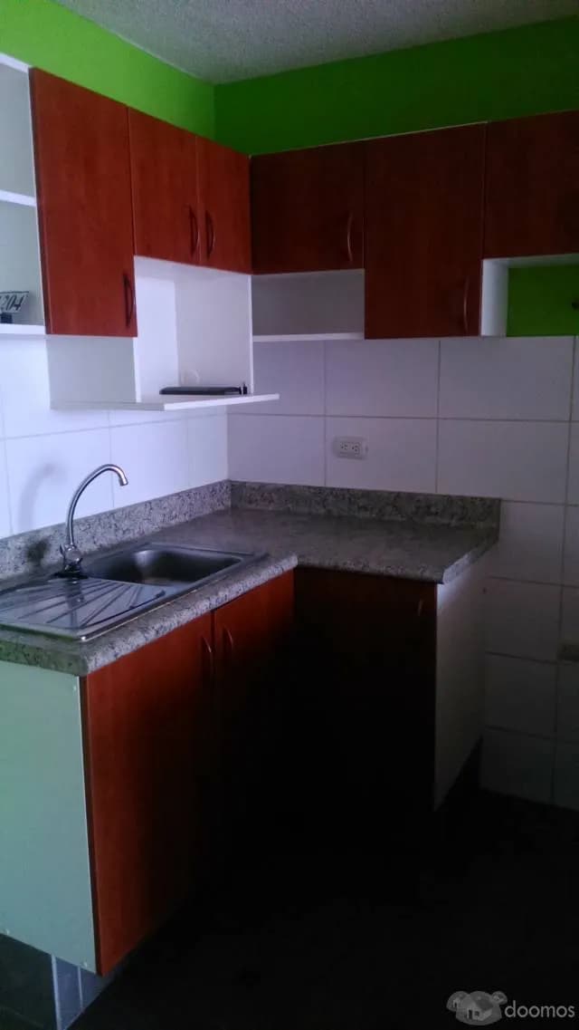 VENDO DEPARTAMENTO DE 2 DORMITORIOS CON 1 COCHERA TECHADA — foto 1