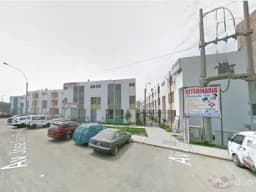 CASA 3 PISOS EN CONDOMINIO