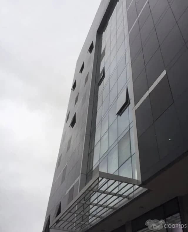 Alquiler de Oficinas en estreno — foto 1