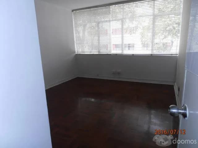ALQUILER DE OFICINA EN SAN ISIDRO — foto 4