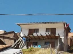 Vendo casa (5 habitaciones)