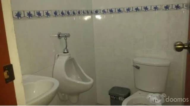 Local Comercial En 2do Piso Con Acceso Independiente — foto 7