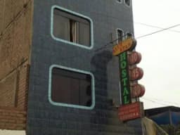 VENDO HOSTAL SAN JUAN DE LURIGANCHO