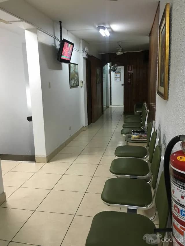 Alquilo Consultorio Dental Equipado — foto 1