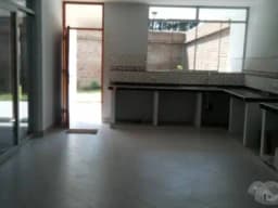 Alquilo amplio departamento de estreno