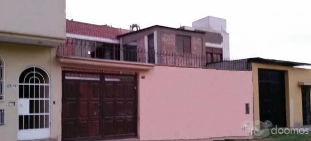 CASA A PRECIO DE TERRENO — foto 1