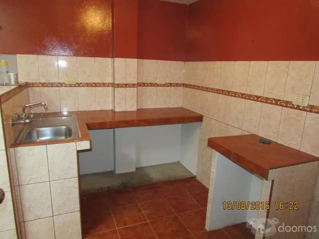 ALQUILO MINIDEPARTAMENTO FRENTE A PLAZA LIMA SUR — foto 1