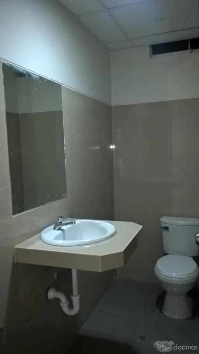 ALQUILER DE OFICINAS $2400 DE ESTRENO IMPLEMENTADAS DE 150 m2 — foto 2