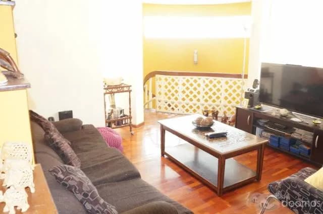 VENDO HERMOSA CASA EN SAN BORJA — foto 3