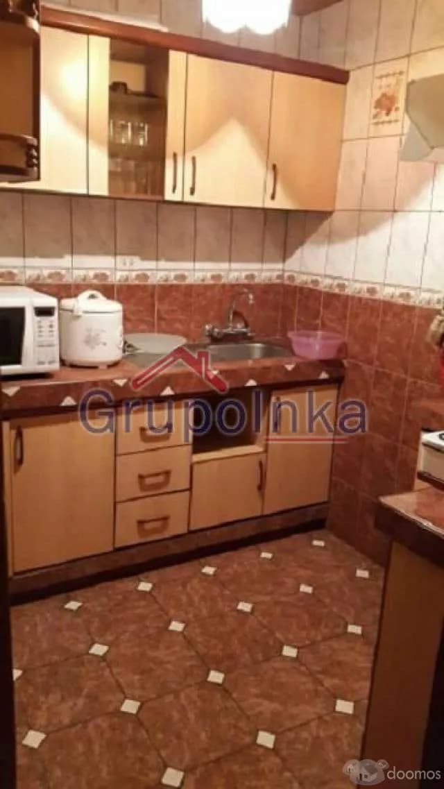 EXCELENTE CASA LISTA PARA HABITAR FRENTE A PARQUE — foto 8