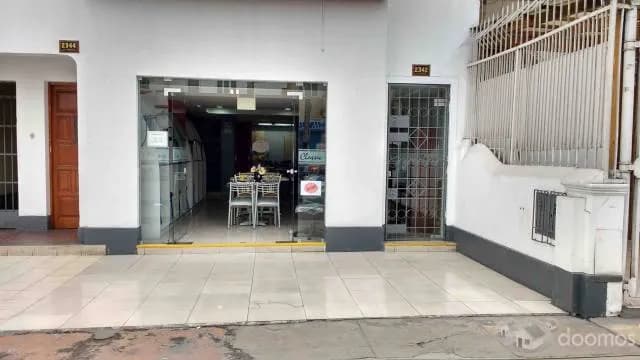 ALQUILO LOCAL COMERCIAL DE 128 m2 — foto 1