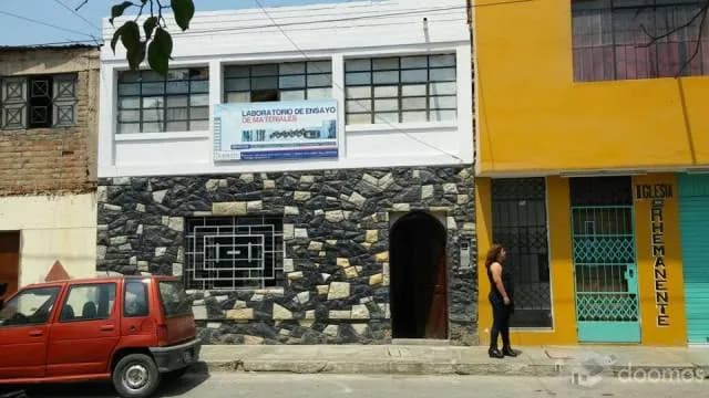 vendo caa en zona comercial — foto 1