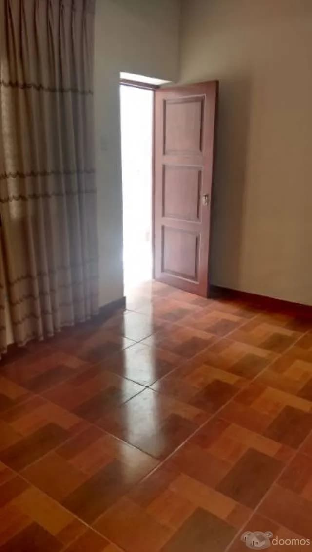 HABITACIONES PRIMER PISO URB. SANTA INES — foto 2