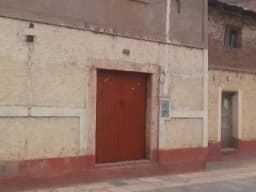 SE VENDE CASA A PRECIO DE TERRENO 285 m2