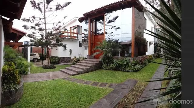 Venta de Casa La Planicie - La Molina — foto 3