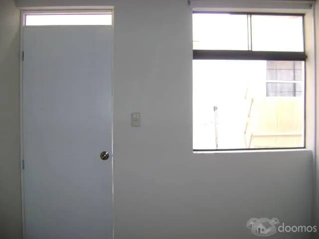 ALQUILER HACITACION LA PERLA — foto 1