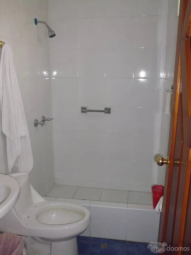 VENDO CASA DE 3 PISOS EN SAN BORJA — foto 2