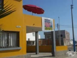 SE ALQUILA casa en playa San Bartolo 3 dormitorios con terraza Vista Mar temporada verano 2019