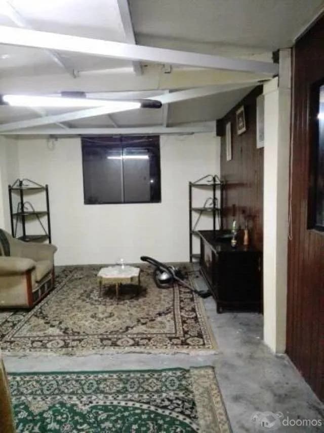 Venta de casa   Tercer piso; — foto 1