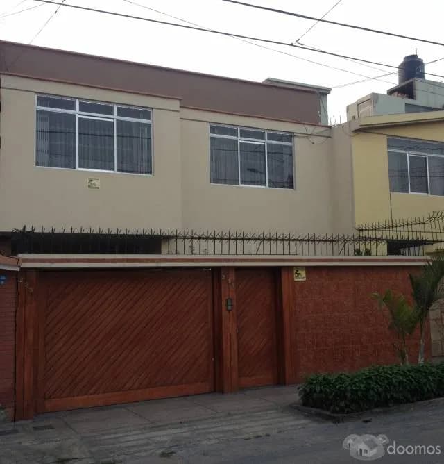 VENDO CASA EN LINDA ZONA — foto 1