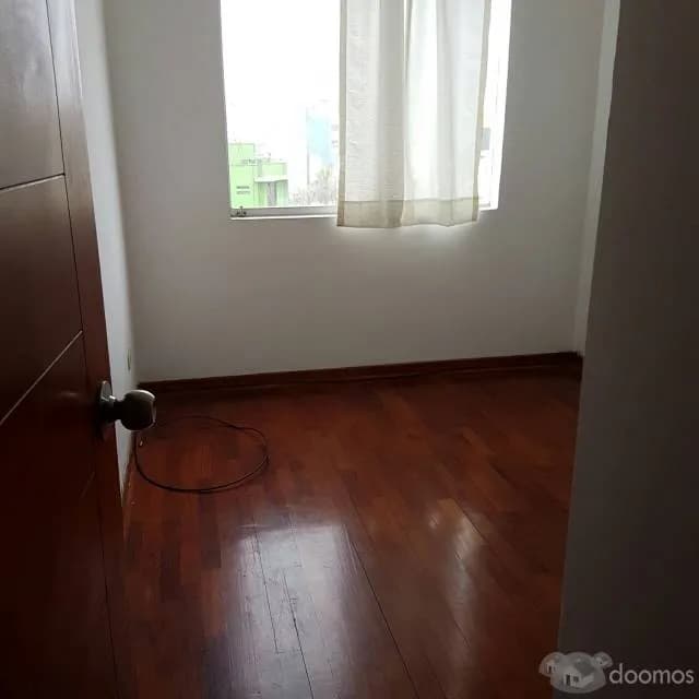 Habitacion en 7mo piso — foto 1