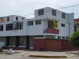 CASA ESQUINA PARAMETROS 6 PISOS PUEBLO LIBRE