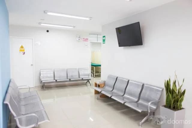 ALQUILO CONSULTORIO MÉDICO — foto 2