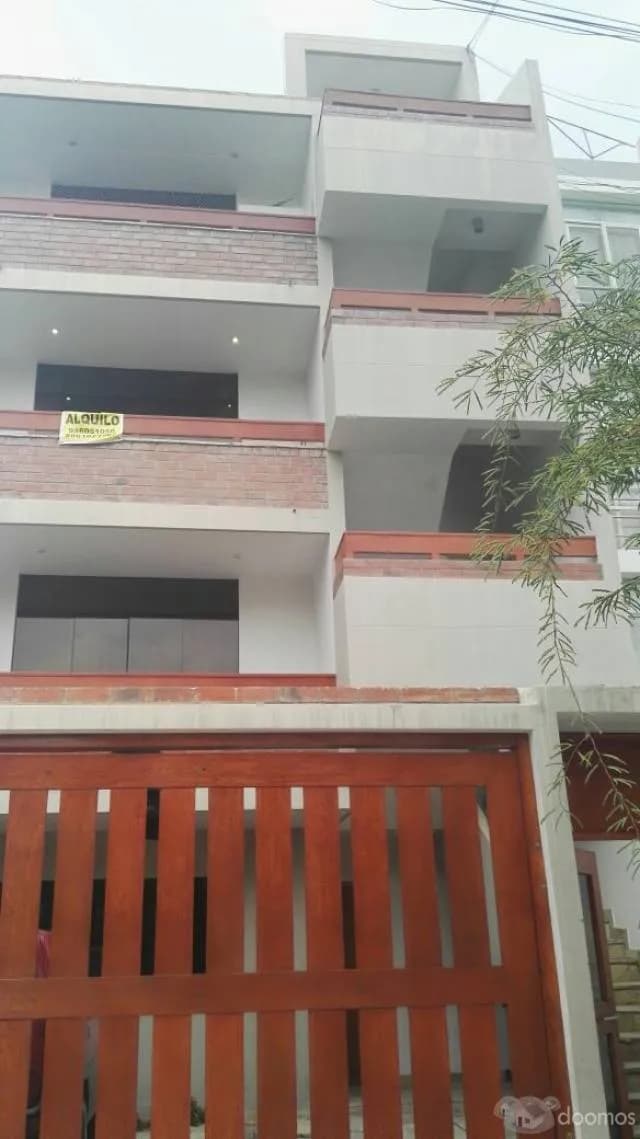 Alquilo Departamento (piura) Amoblado — foto 5
