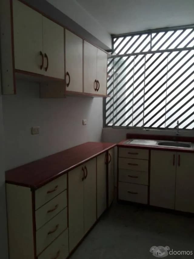 ALQUILER DE HABITACIONES EN HUACHO — foto 6