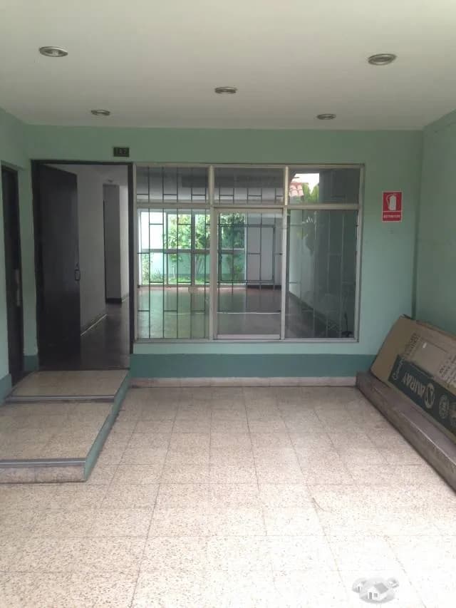 ALQUILO LOCAL COMERCIAL — foto 2
