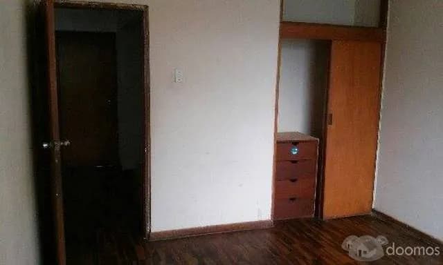 Alquilo habitación en SURCO — foto 4