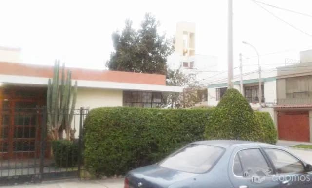 VENDO CASA COMO TERRENO EN SAN MIGUEL — foto 1